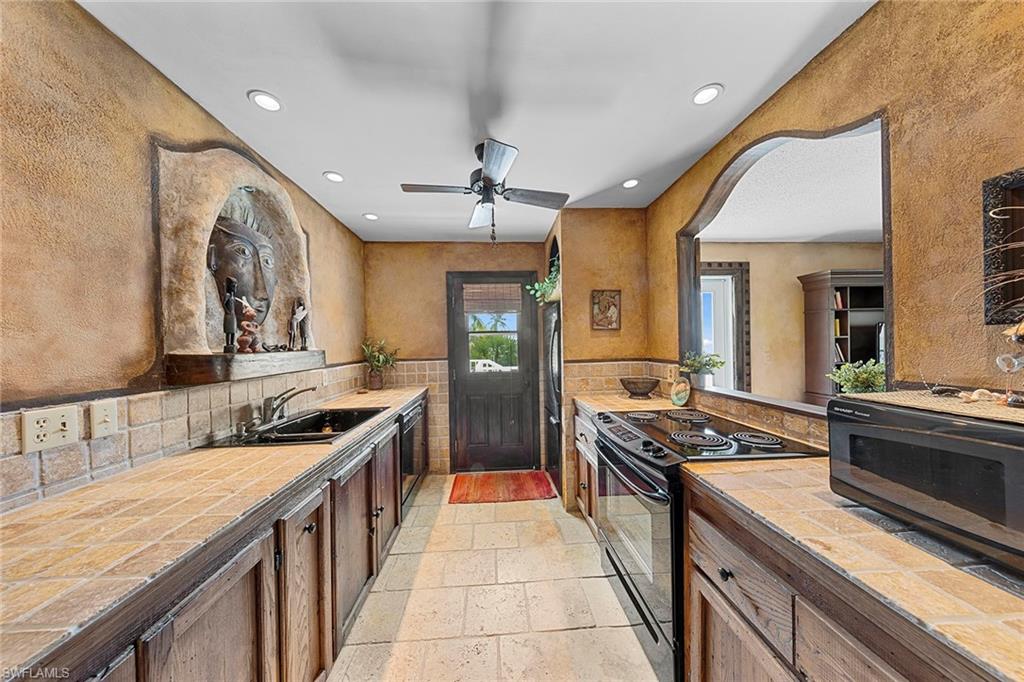 VANDERBILT CLUB - Residential