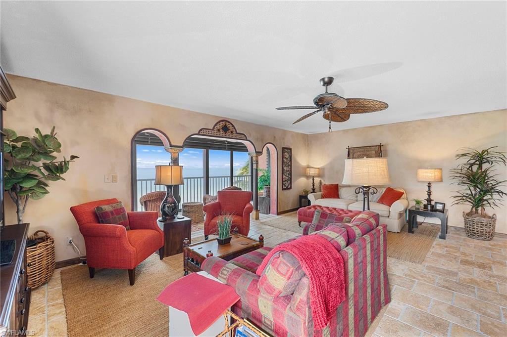 VANDERBILT CLUB - Residential