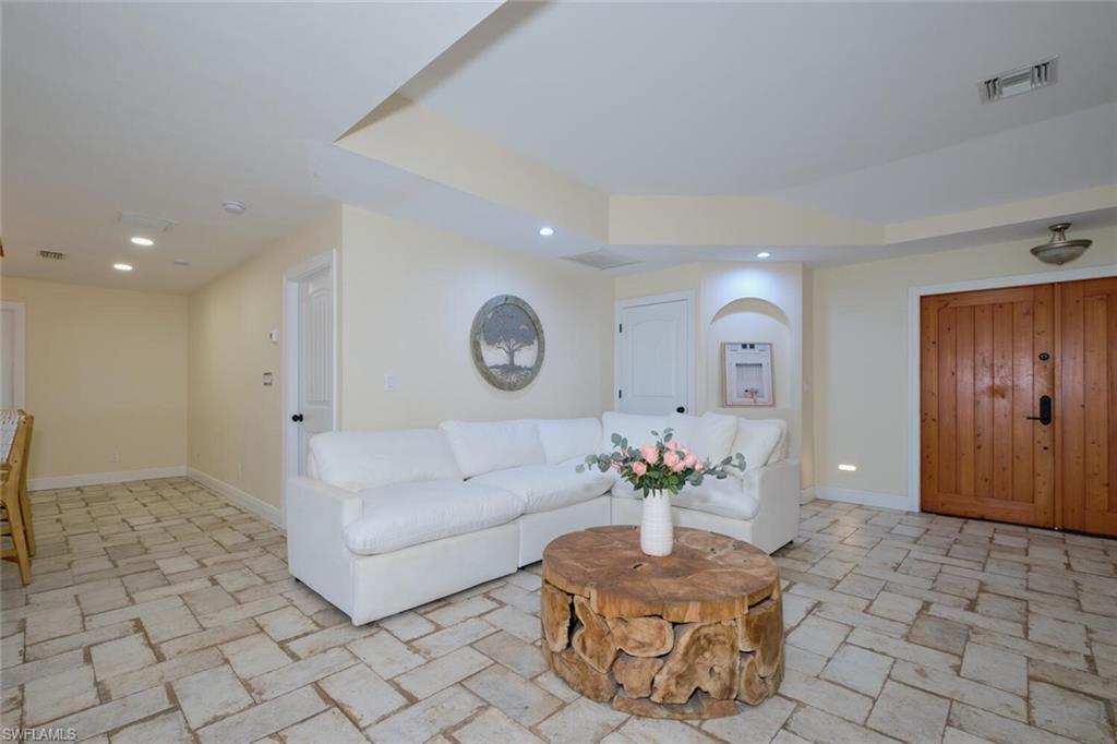 DEEP LAGOON ESTATES - Residential