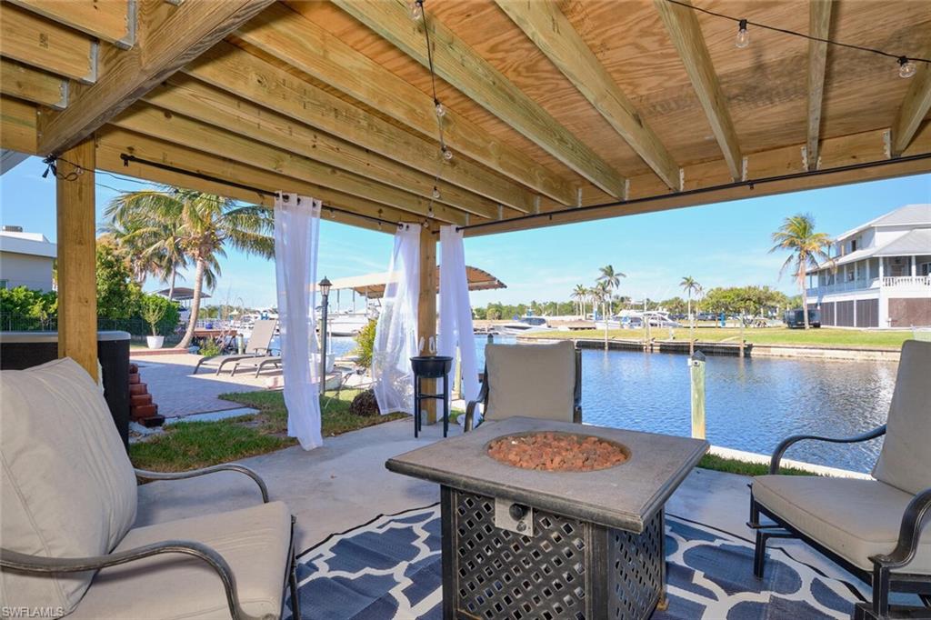 DEEP LAGOON ESTATES - Residential