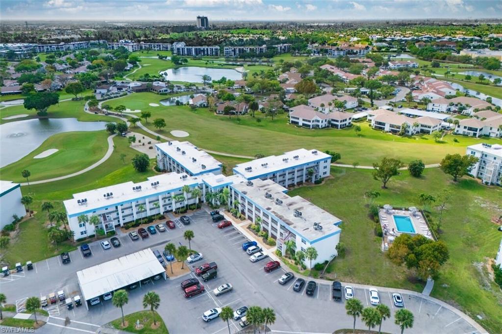 SEVEN LAKES - Residential