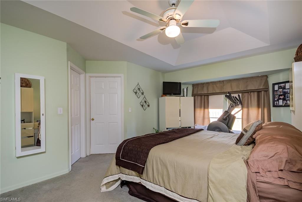 SAN CARLOS PARK - Residential