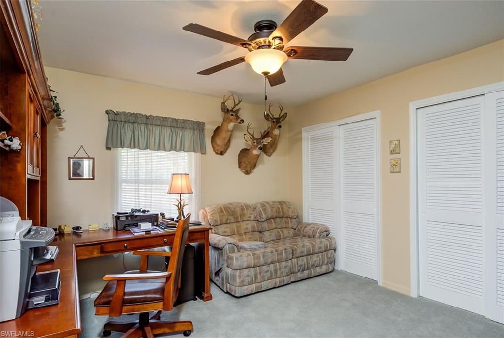 SAN CARLOS PARK - Residential