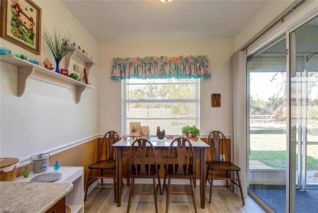 SAN CARLOS PARK - Residential