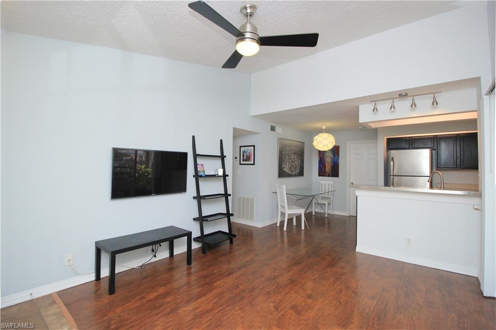 SOUTH BAY PLANTATION - Residential