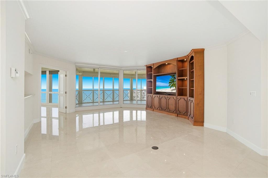 BRITTANY - Residential