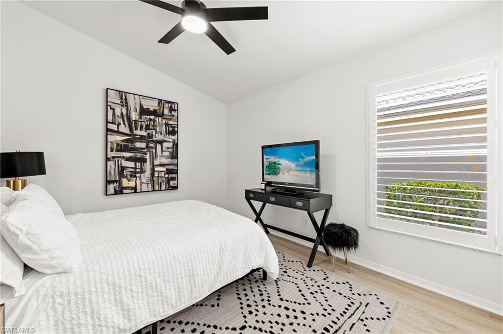 WEYBRIDGE - Residential