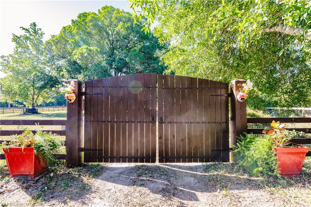 NORTH FORT MYERS - Residential