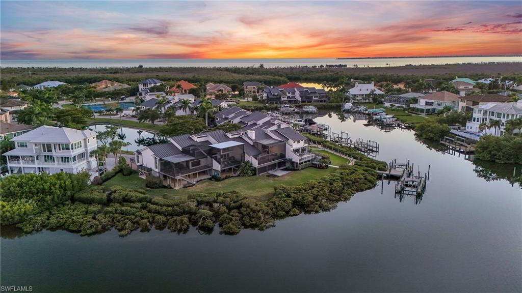 JONATHAN HARBOUR - Residential