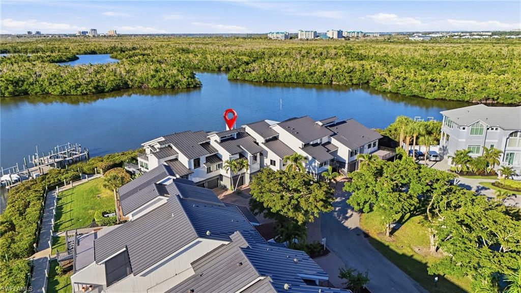 JONATHAN HARBOUR - Residential