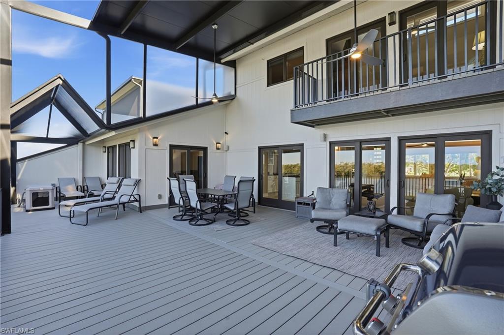 JONATHAN HARBOUR - Residential