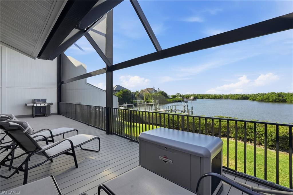 JONATHAN HARBOUR - Residential