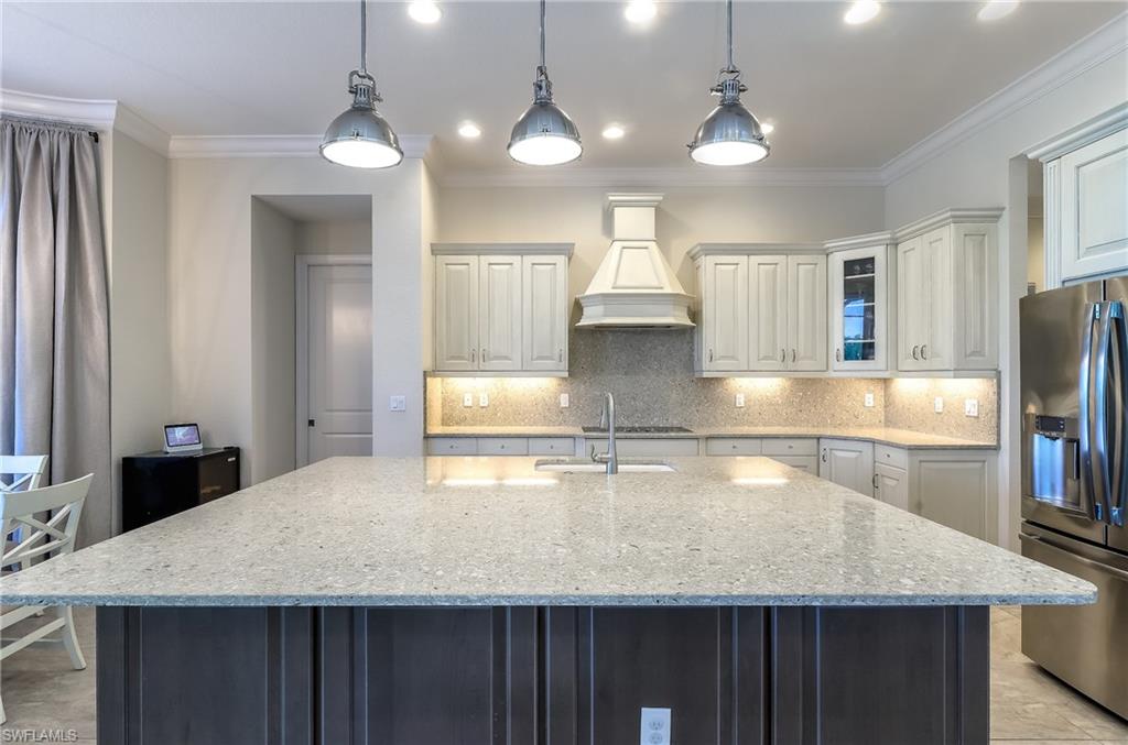 RENAISSANCE - Residential