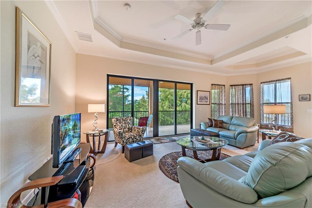 PRENTISS POINTE - Residential