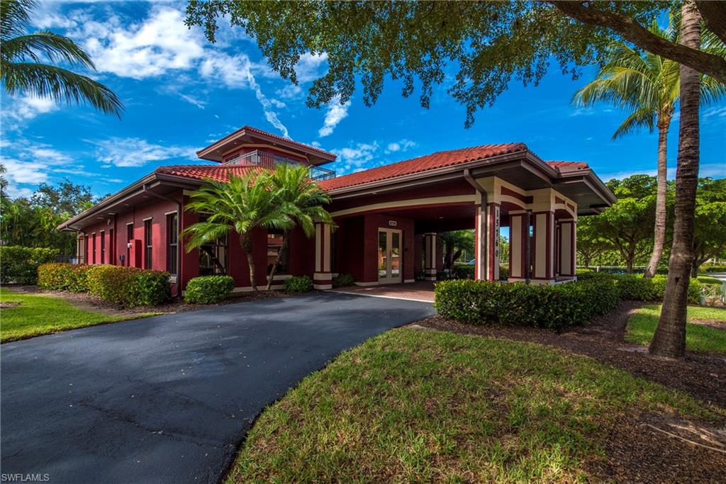 PRENTISS POINTE - Residential