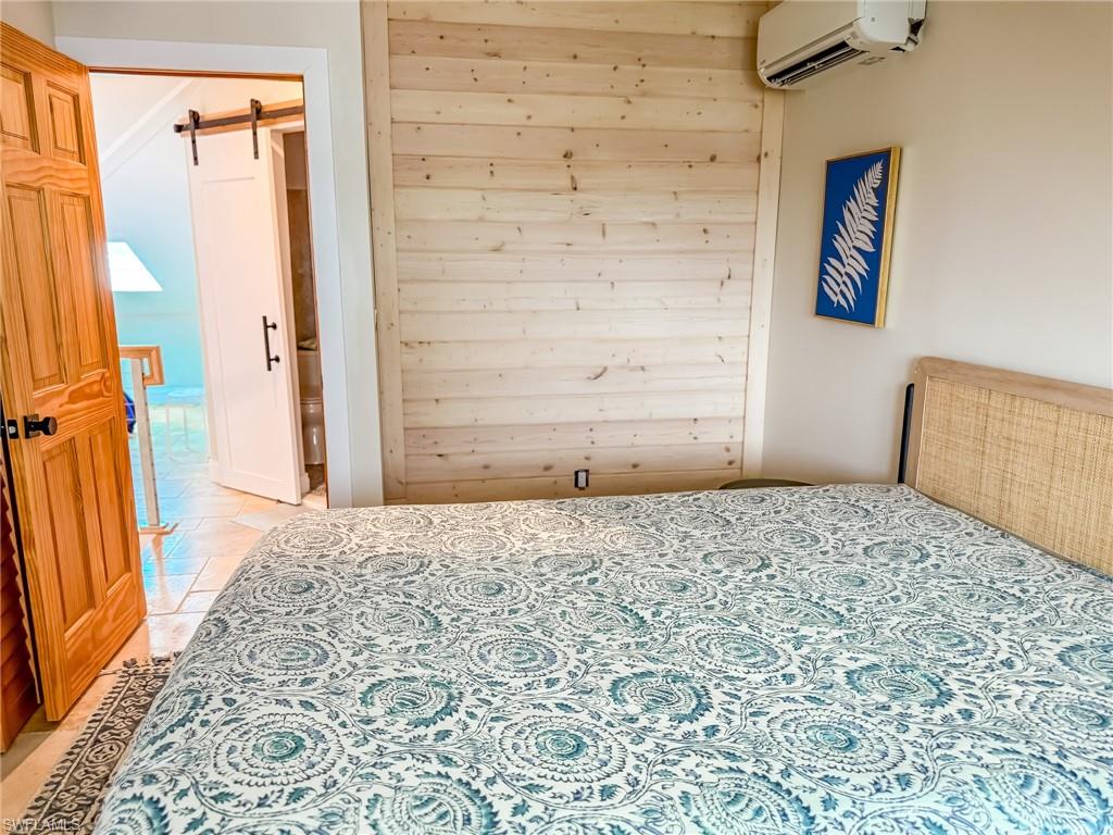 SAFETY HARBOR CLUB - Residential