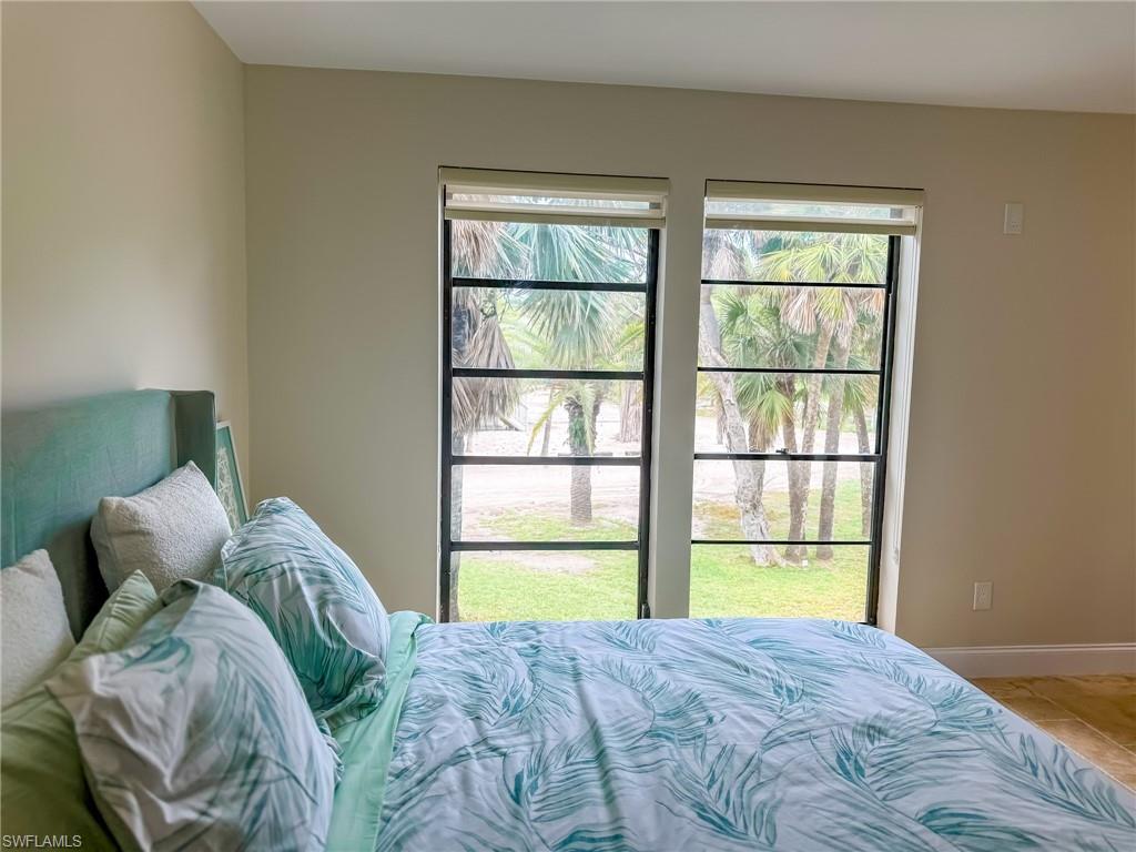 SAFETY HARBOR CLUB - Residential