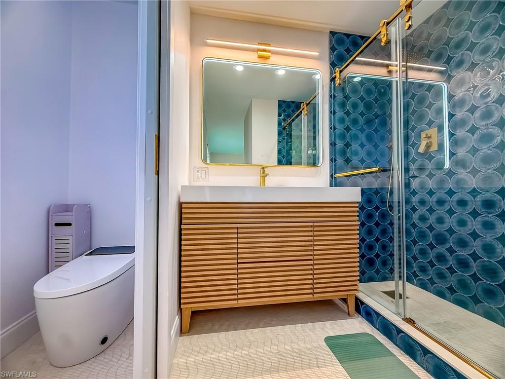 SAFETY HARBOR CLUB - Residential