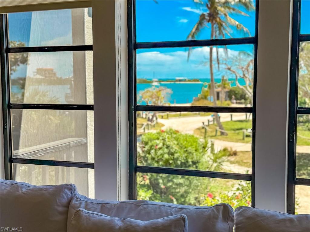 SAFETY HARBOR CLUB - Residential