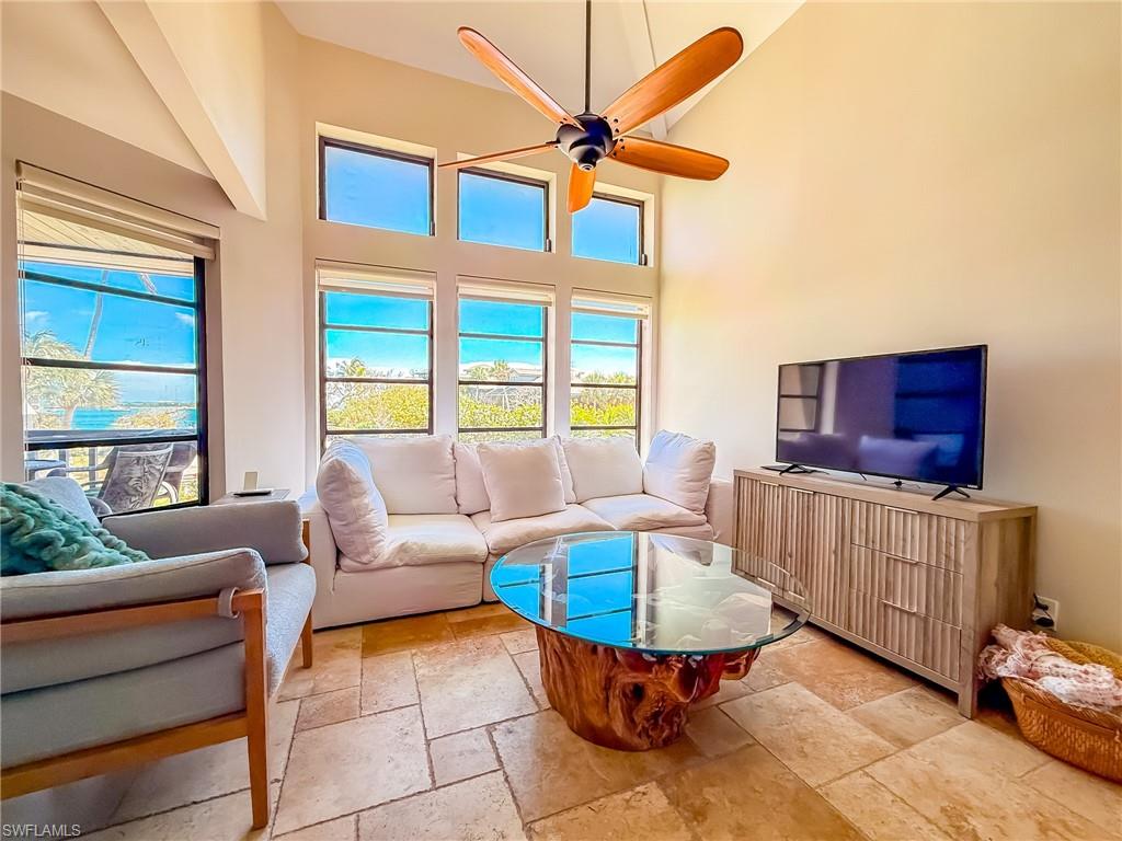 SAFETY HARBOR CLUB - Residential