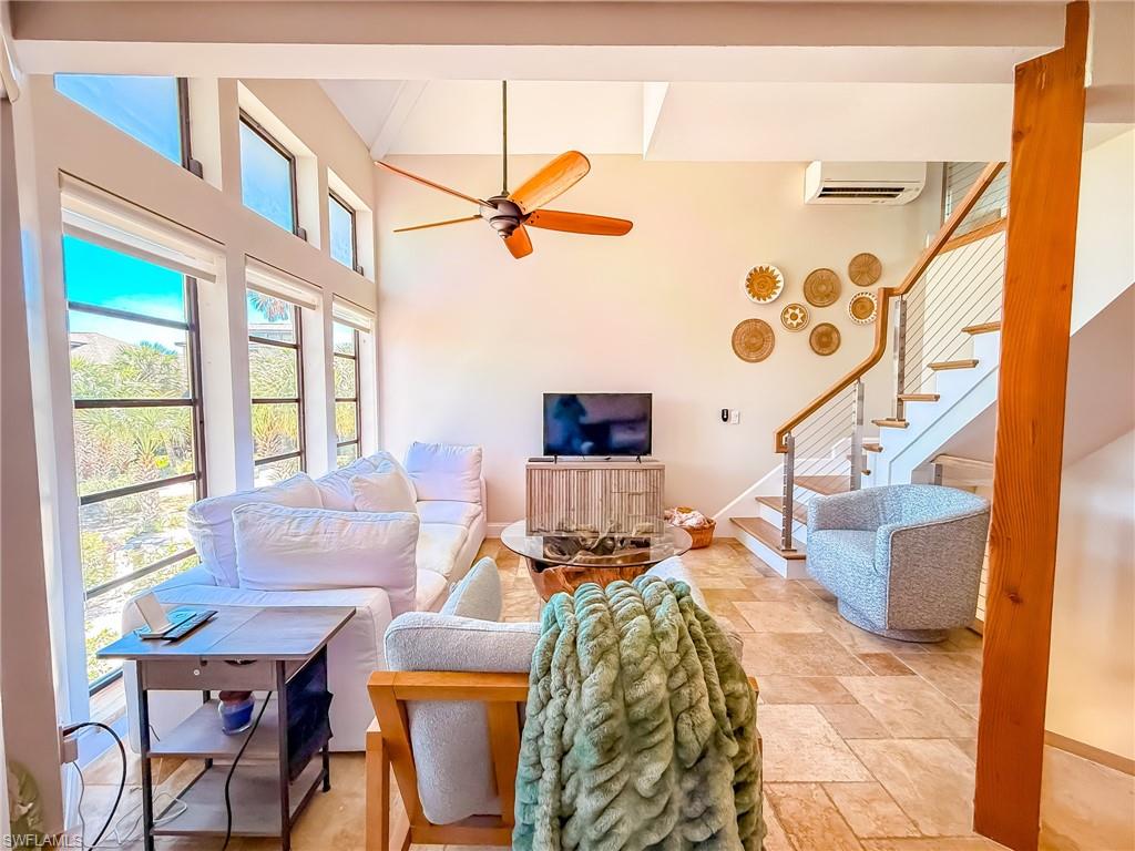 SAFETY HARBOR CLUB - Residential