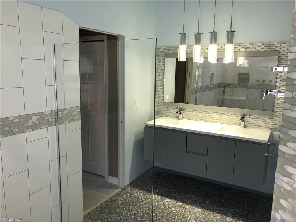 COLONY POINTE - Residential Lease