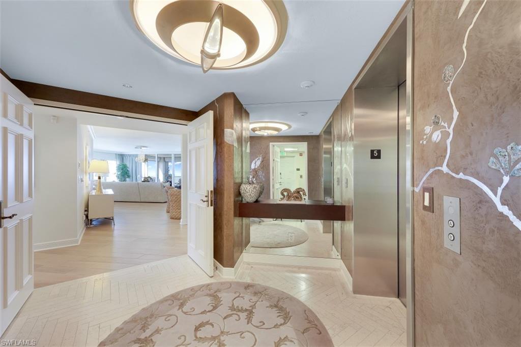 THE VANDERBILT - Residential