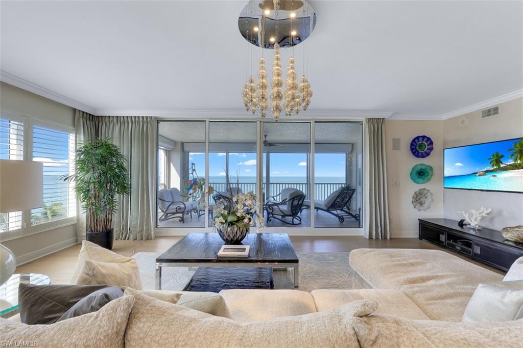 THE VANDERBILT - Residential