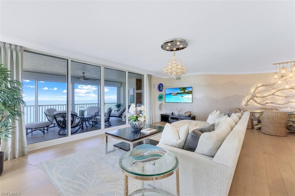 THE VANDERBILT - Residential