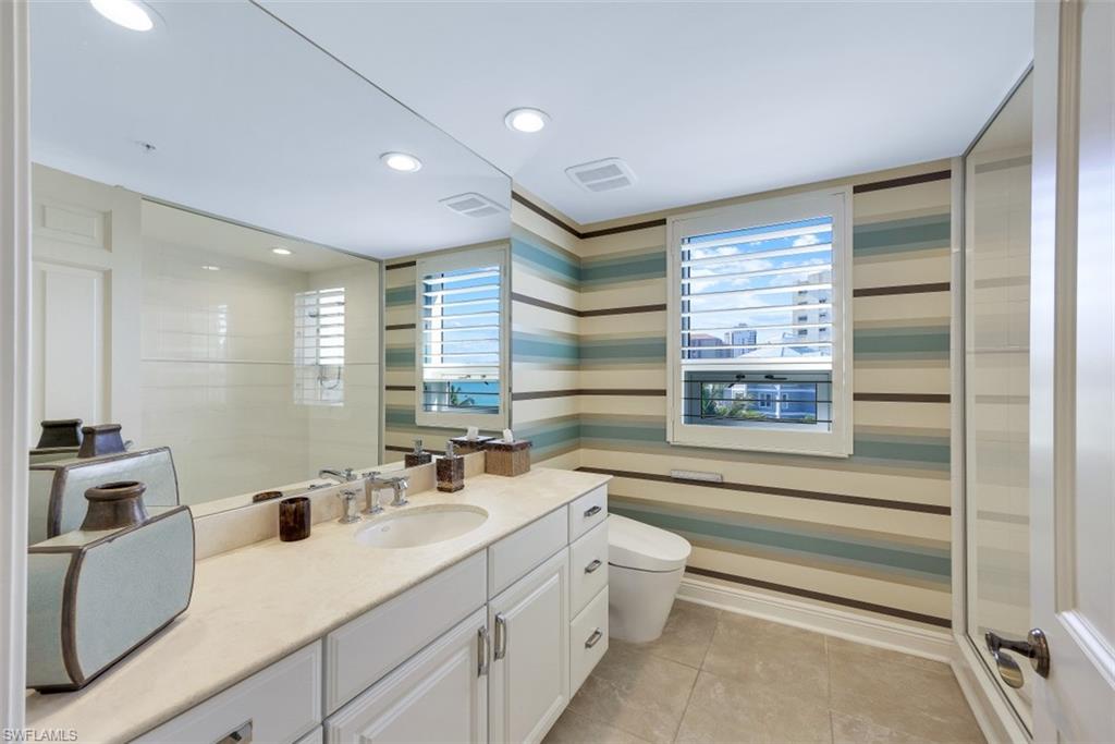 THE VANDERBILT - Residential