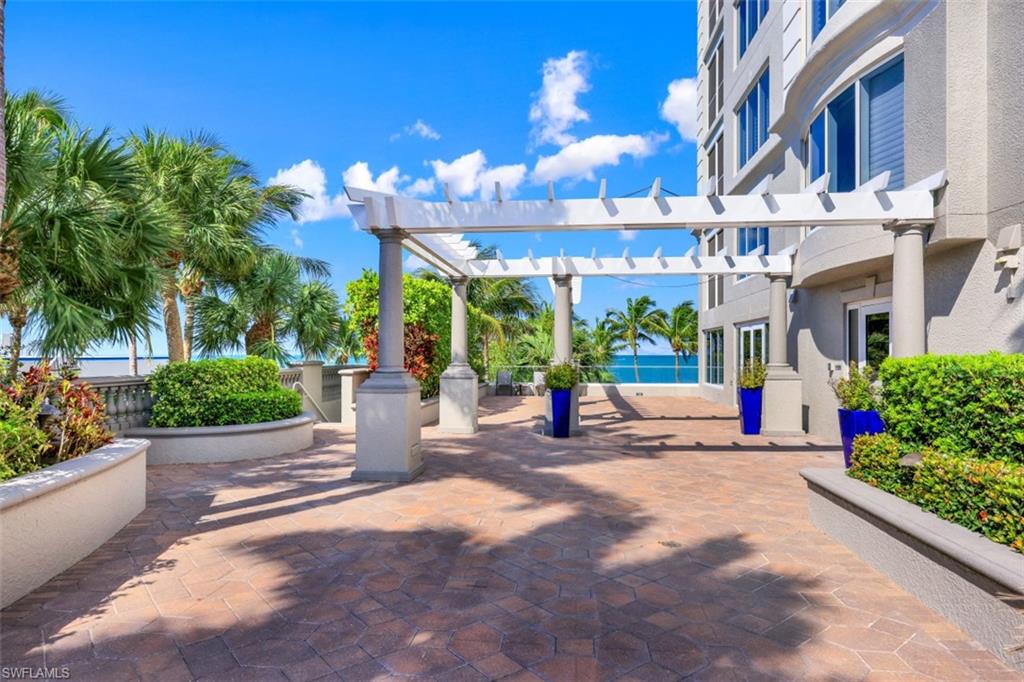 THE VANDERBILT - Residential