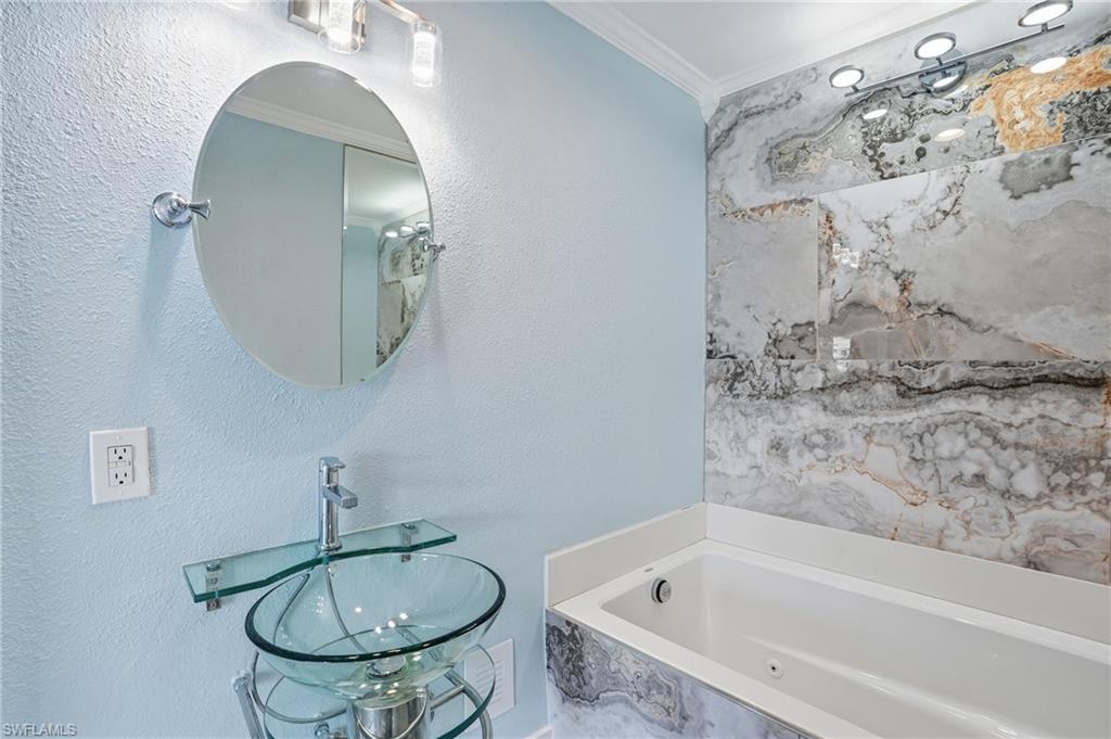 TIP TOP TERRACE - Residential