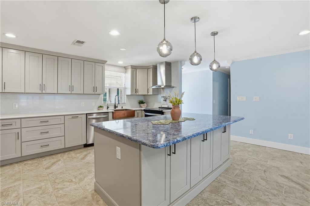 TIP TOP TERRACE - Residential