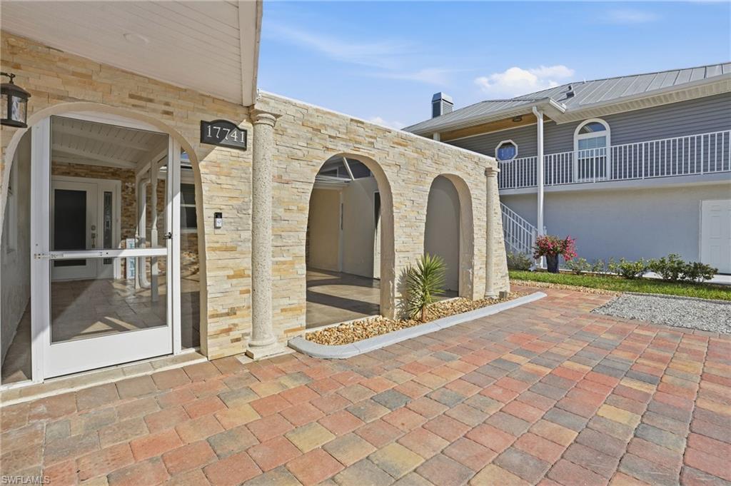 TIP TOP TERRACE - Residential