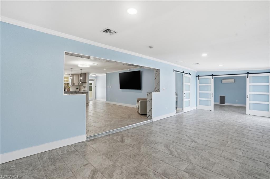 TIP TOP TERRACE - Residential