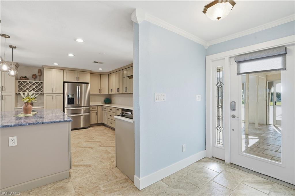 TIP TOP TERRACE - Residential