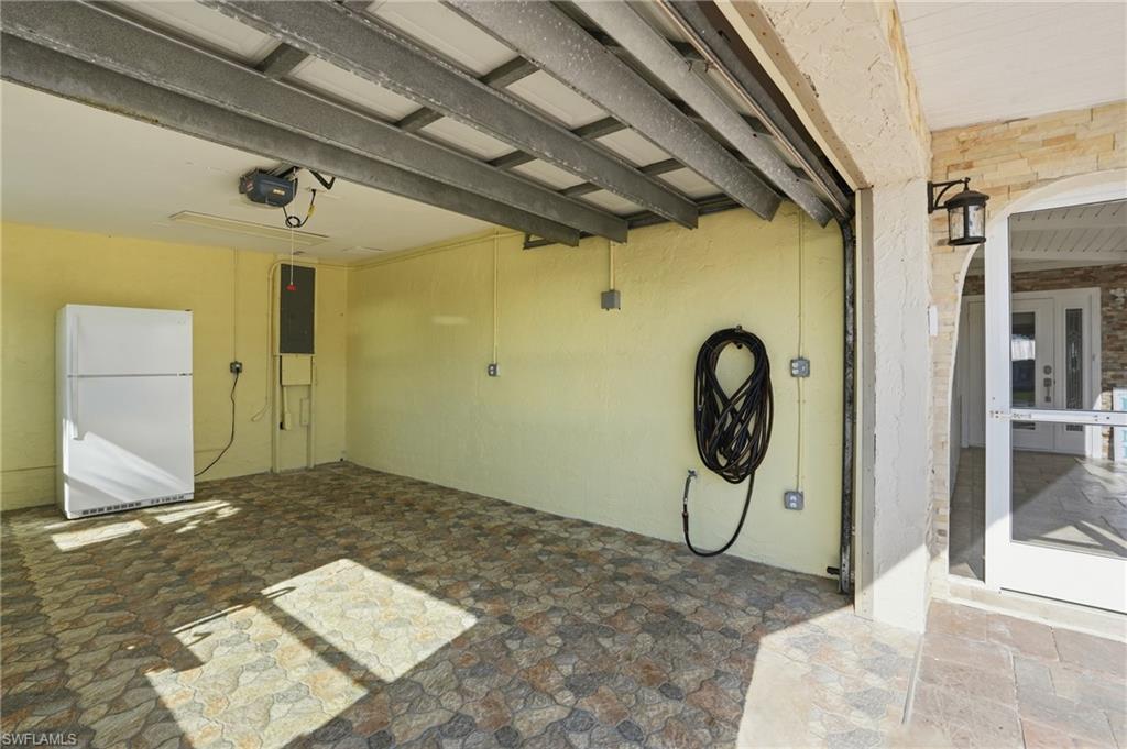 TIP TOP TERRACE - Residential