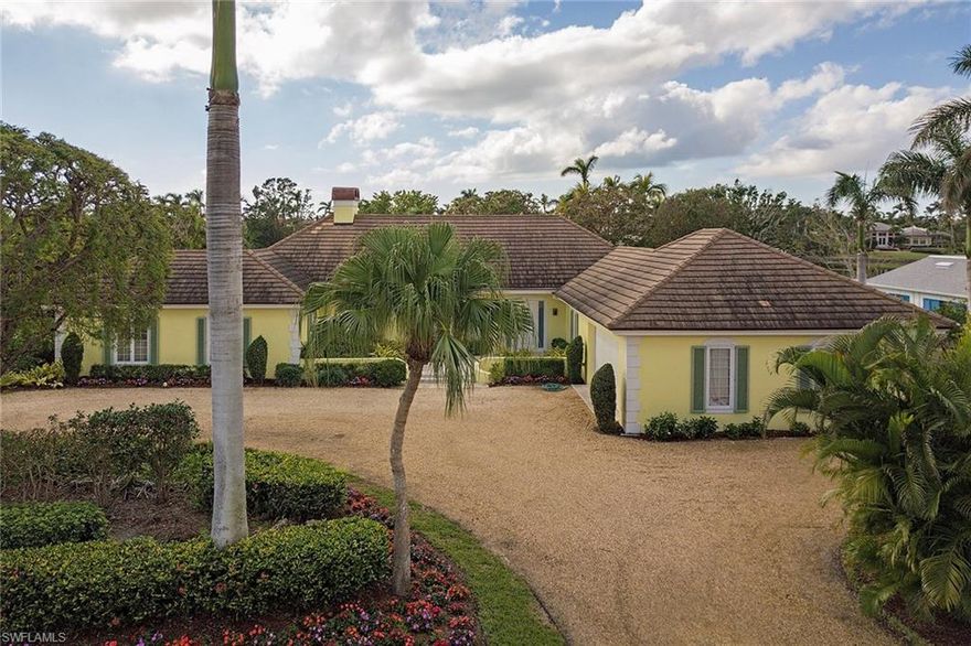 A Classic! Lot and a half estate site with western views toward Old Harbour Cove and a vintage Richard Morris home. Located on Fort Charles Drive, close to the Port Royal Club and fitness center. Four bedroom home with large open living spaces opening onto a screened lanai and pool. Ready for your dream home on a wonderful site with Port Royal membership available.