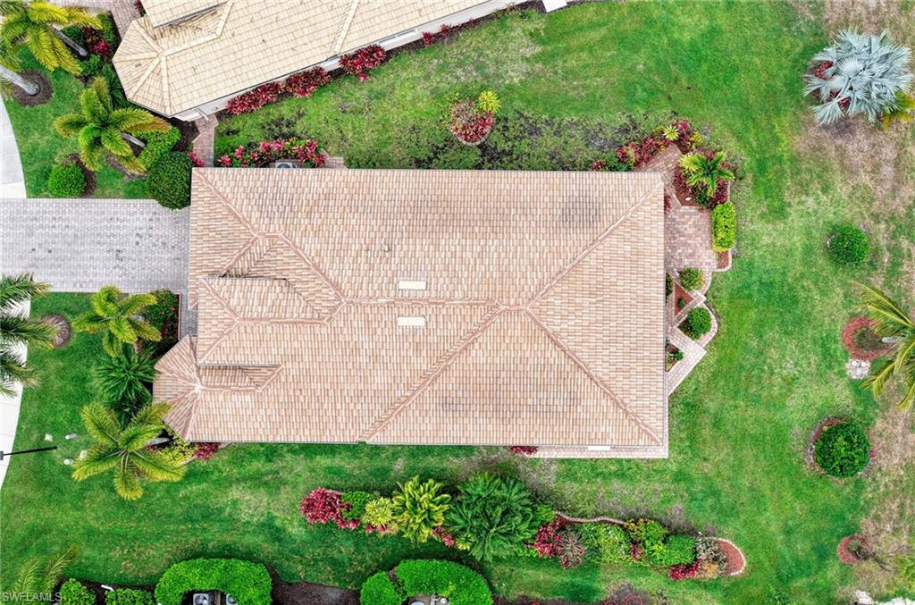 REFLECTION LAKES OF NAPLES - Residential