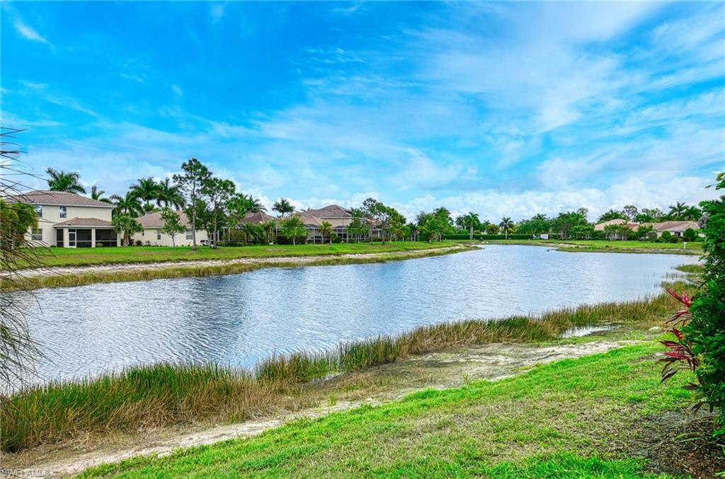 REFLECTION LAKES OF NAPLES - Residential