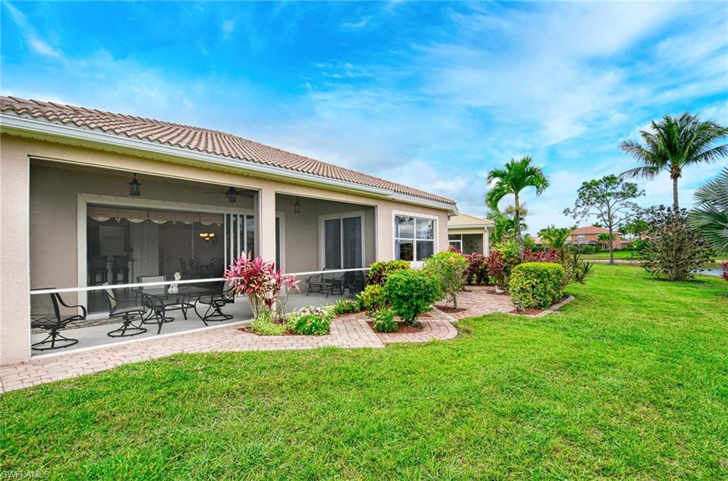 REFLECTION LAKES OF NAPLES - Residential