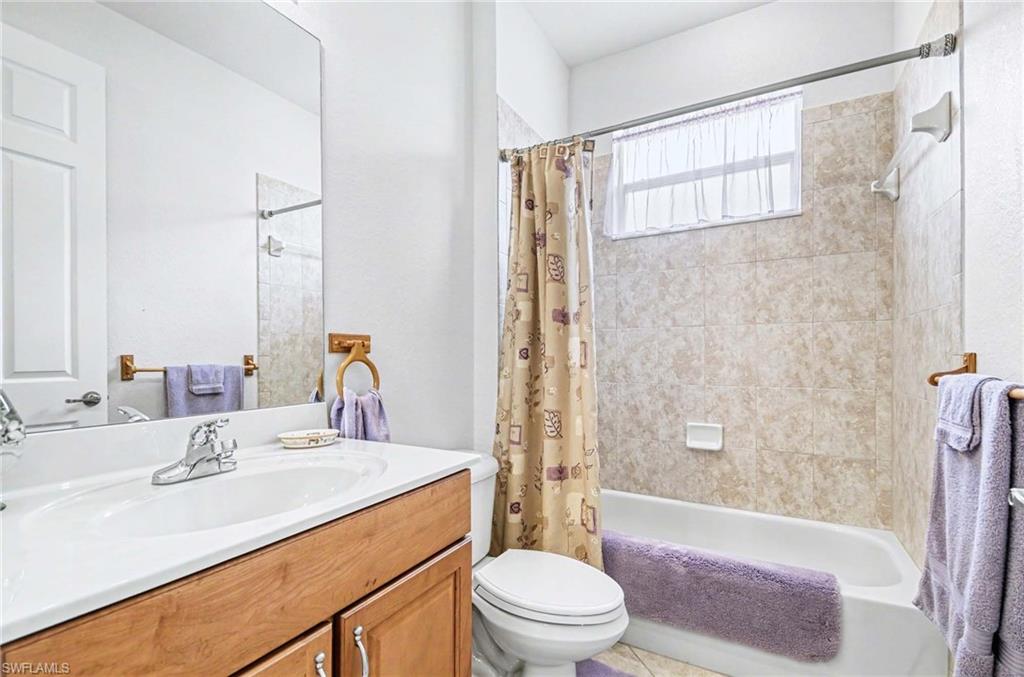 REFLECTION LAKES OF NAPLES - Residential