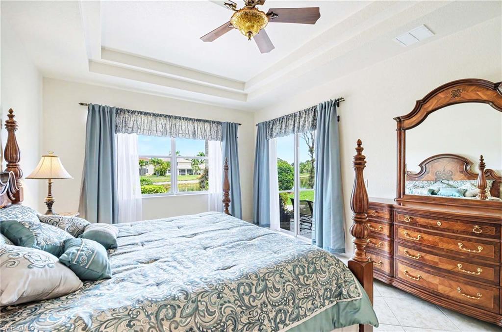 REFLECTION LAKES OF NAPLES - Residential