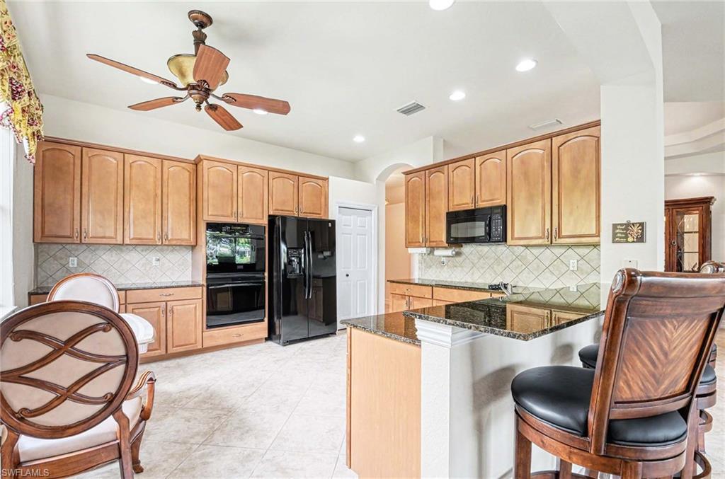 REFLECTION LAKES OF NAPLES - Residential