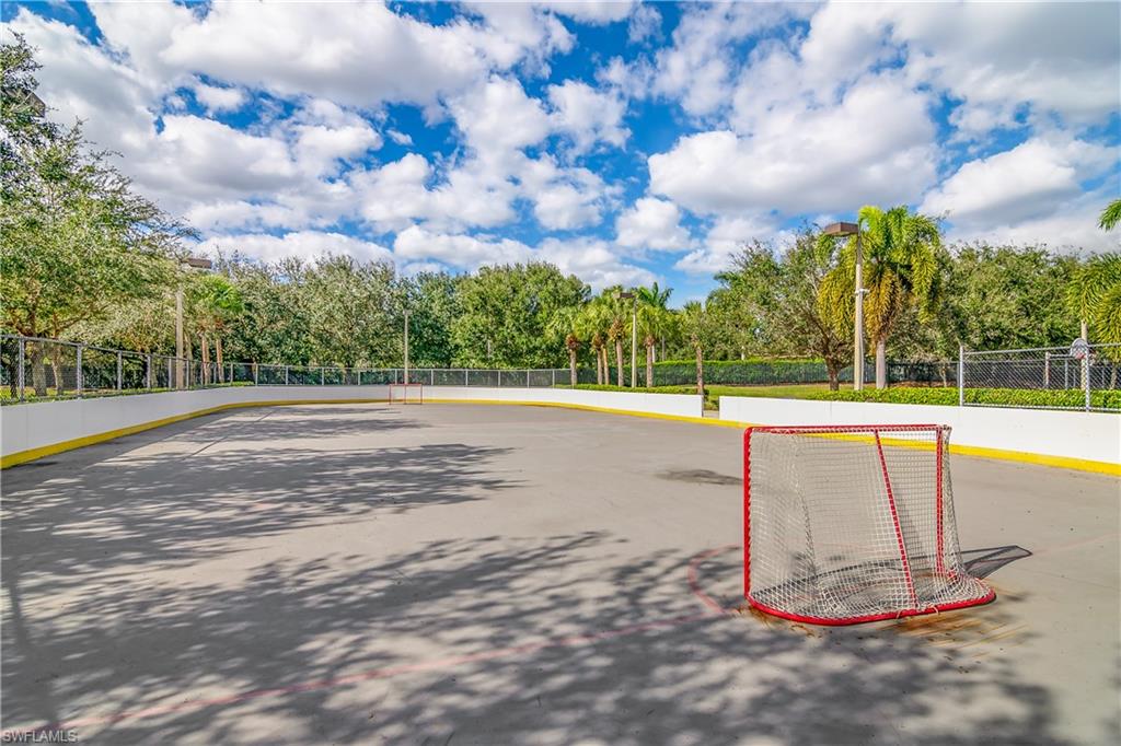 STONEYBROOK - Residential