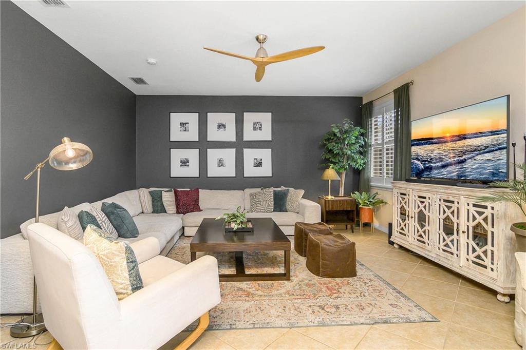 STONEYBROOK - Residential