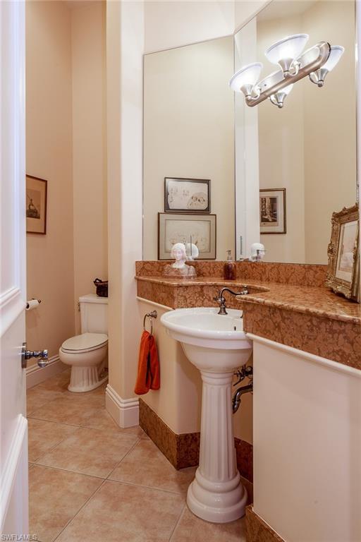 COLLIERS RESERVE - Residential