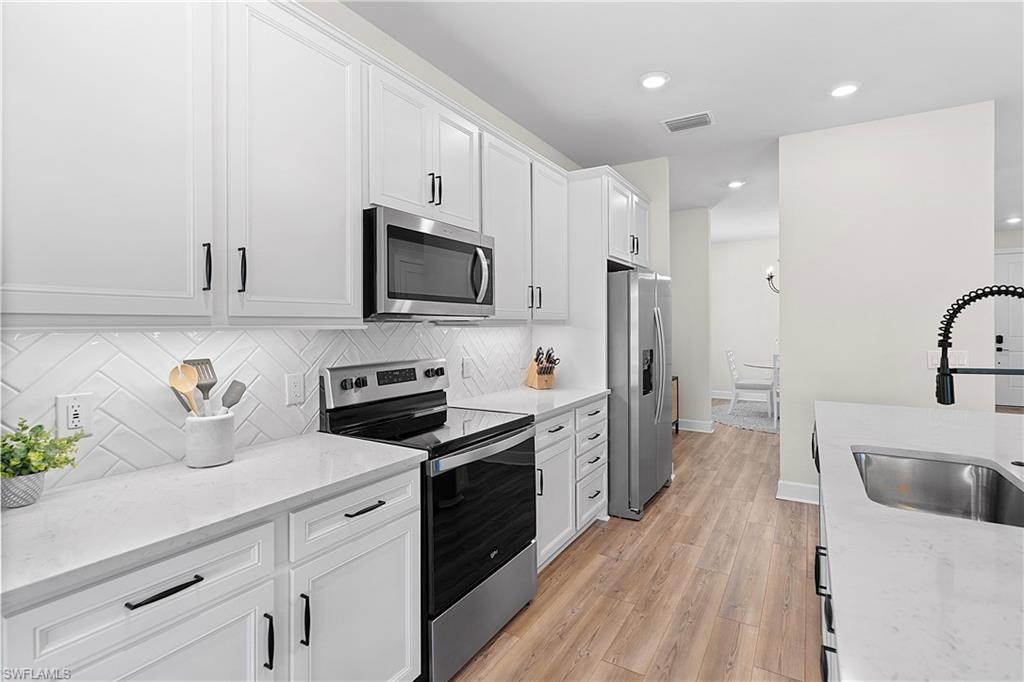 THE PLACE AT CORKSCREW - Residential