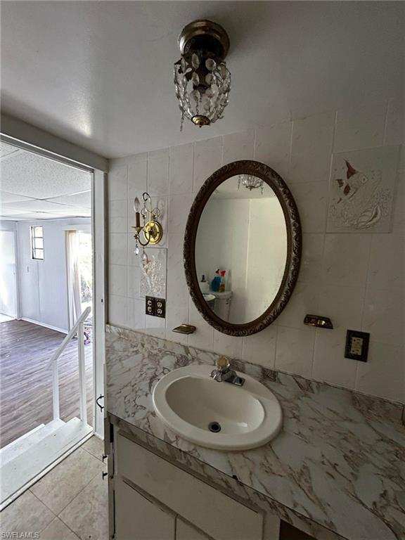 MOBILE MANOR - Residential