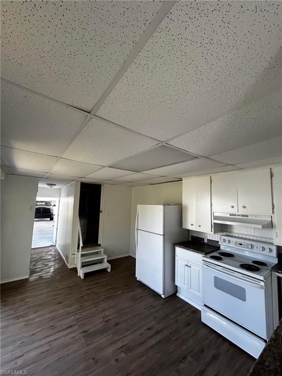 MOBILE MANOR - Residential